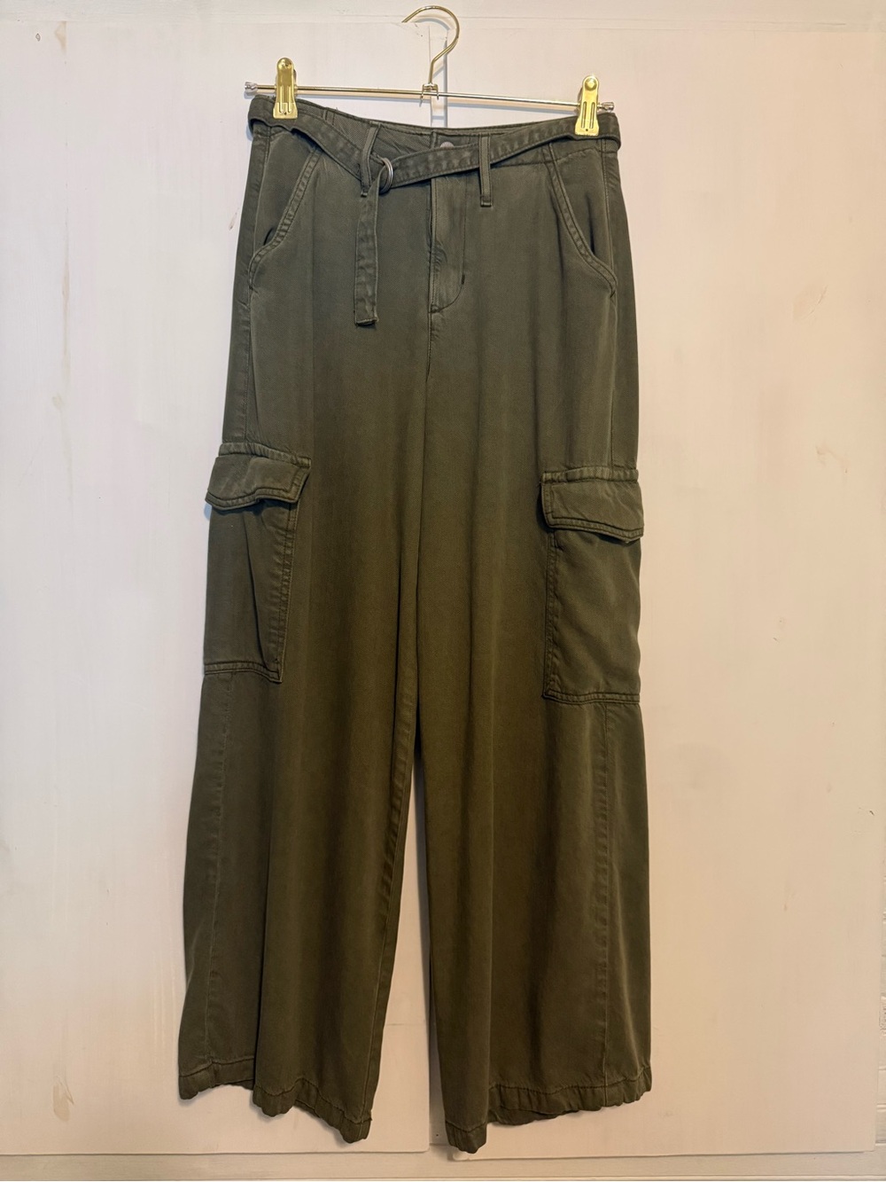 Levi’s Baggy Dad Cargos size 23